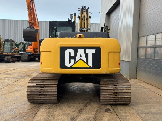 Caterpillar 319DL 319DL 2011 2 Crawler Excavators image 19