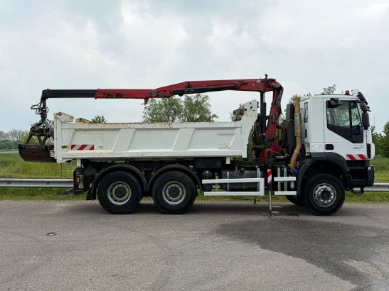 Iveco TRAKKER 360 6x4 Tipper with HMF 1643Z2 Crane TRAKKER 360 6x4 Tipper with HMF 1643Z2 Crane 2018 2 Tipper trucks image 79