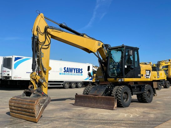 Caterpillar M313D VA - Outriggers + Blade M313D VA - Outriggers + Blade 2012 2 Wheeled Excavators image 4
