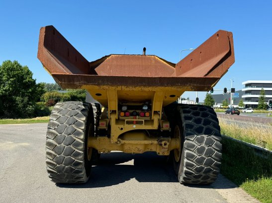 Caterpillar 740B 740B 2011 2 Articulated Dump Trucks image 4
