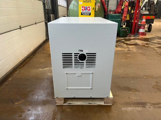 Giga power PLD12000SE 10 kVA silent generator Giga power PLD12000SE 10 kVA silent generator 2022 1 image 4