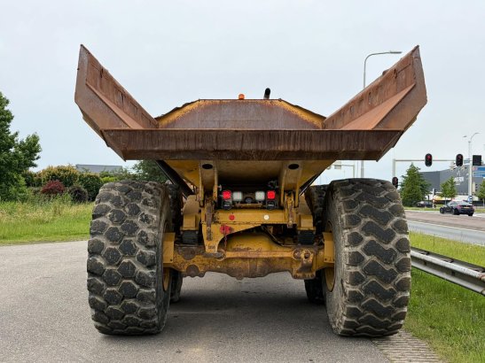 Caterpillar 745C 745C 2017 2 Articulated Dump Trucks image 4