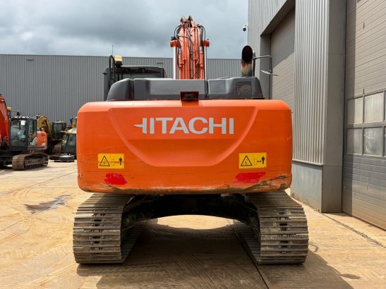 Hitachi ZX210LC-6 New Bucket ZX210LC-6 New Bucket 2018 2 Crawler Excavators image 34