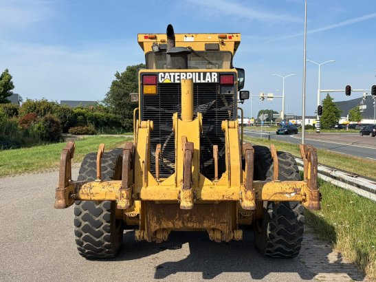 Caterpillar 140H 140H 2006 2 Motor graders image 4