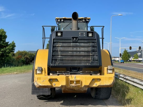 Caterpillar 966M 966M 2014 2 Wheel Loaders image 4
