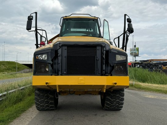 Caterpillar 740B 740B 2011 2 Articulated Dump Trucks image 19