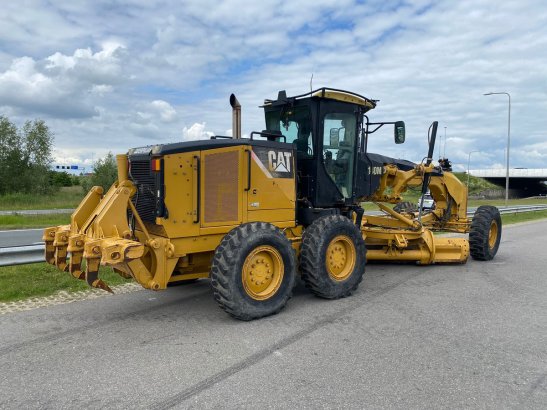 Caterpillar 140M Ripper + Pushblock 140M Ripper + Pushblock 2008 2 Motor graders image 79