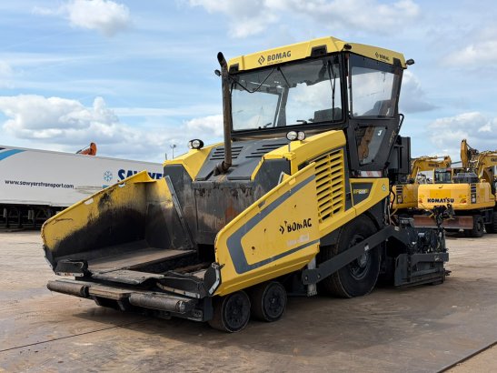 Bomag BF600P-2 incl. 2 x 75 cm extensions BF600P-2 incl. 2 x 75 cm extensions 2015 2 Asphalt pavers image 4