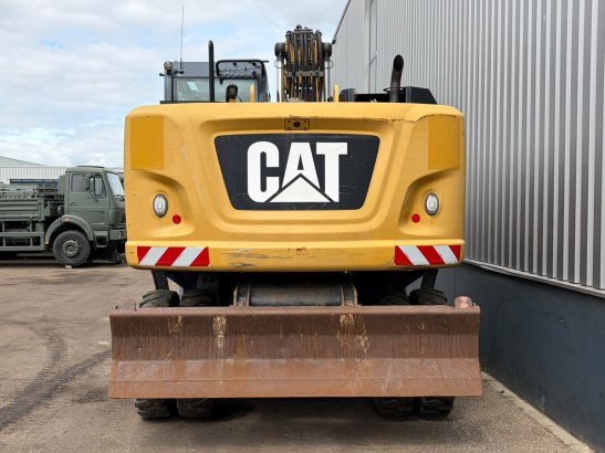 Caterpillar M318F M318F 2015 2 Wheeled Excavators image 4
