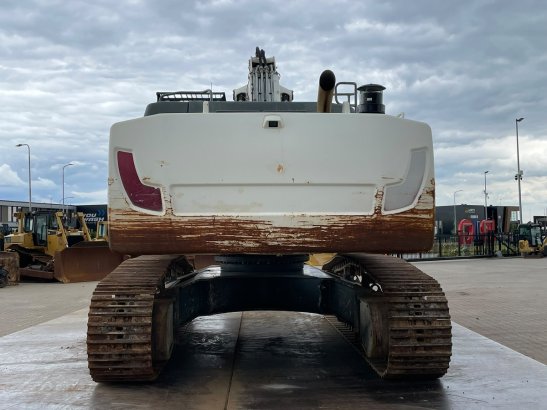 Liebherr R950 SHD (R944 / R945 / R946) R950 SHD (R944 / R945 / R946) 2015 2 Crawler Excavators image 4