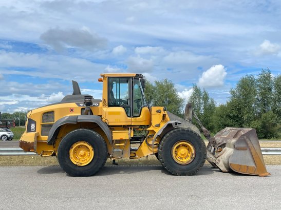 Volvo L110H 10286 2015 2 Wheel Loaders image 4