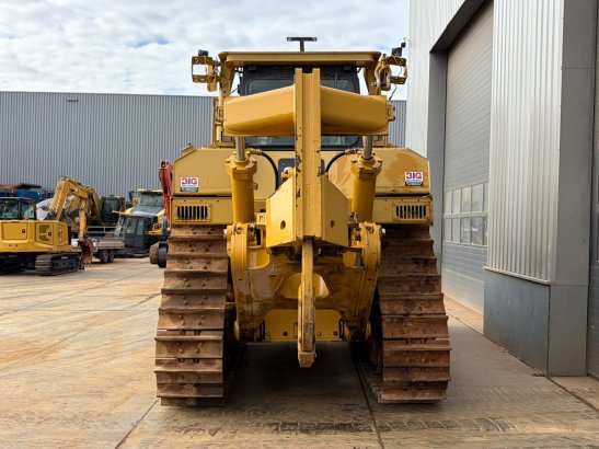 Caterpillar D8R D8R 2013 2 Dozers image 4