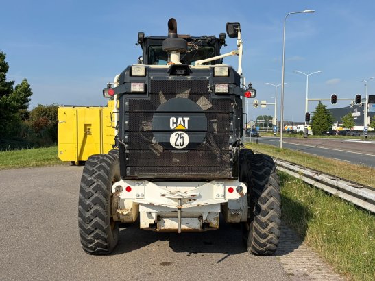 Caterpillar 120M2 CE - Trimble 3D UTS 120M2 CE - Trimble 3D UTS 2012 2 Motor graders image 94