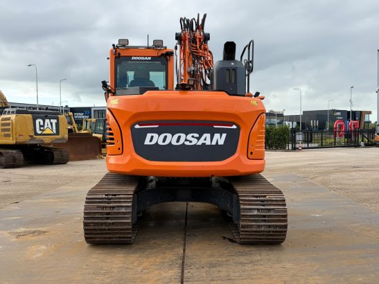 Doosan DX140LCR-7 Doosan DX140LCR-7 2022 2 Crawler Excavators image 4