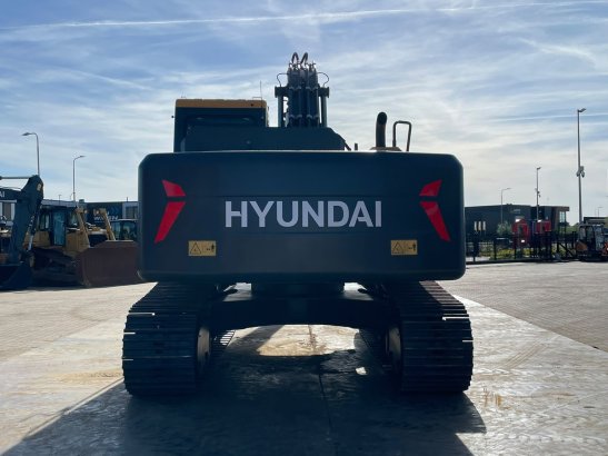 Hyundai R215L R215L 2026 1 Crawler Excavators image 267
