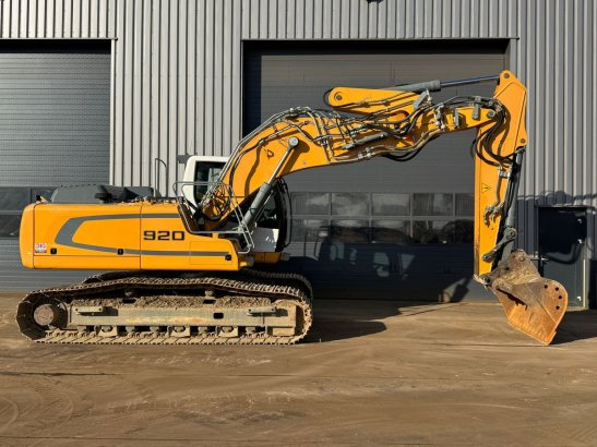 Liebherr R920LC 10028 2014 2 Crawler Excavators image 50