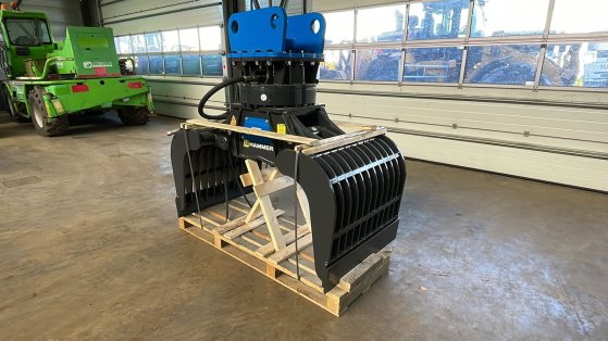 Hammer GR210D (fits 24-35 ton excavator) Hammer GR210D (fits 24-35 ton excavator) 2022 1 image 5