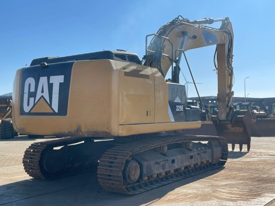 Caterpillar 329ELN 329ELN 2011 2 Crawler Excavators image 5