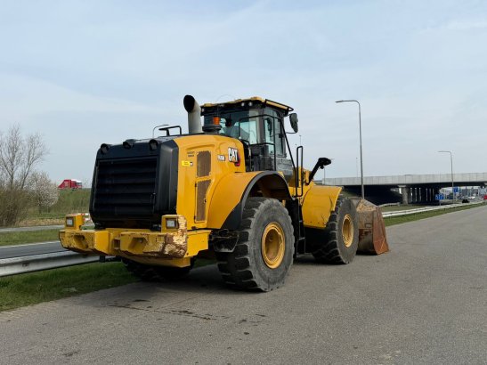 Caterpillar 966M 966M 2021 2 Wheel Loaders image 5
