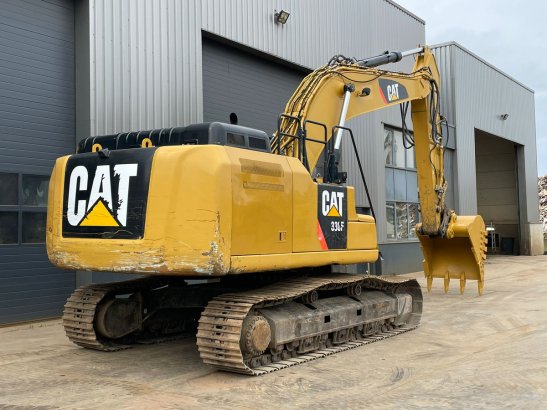 Caterpillar 330FLN 330FLN 2017 2 Crawler Excavators image 5