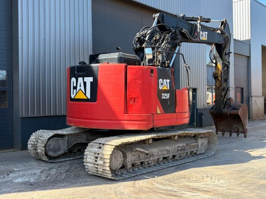 Caterpillar 325FLCR 325FLCR 2018 2 Crawler Excavators image 5