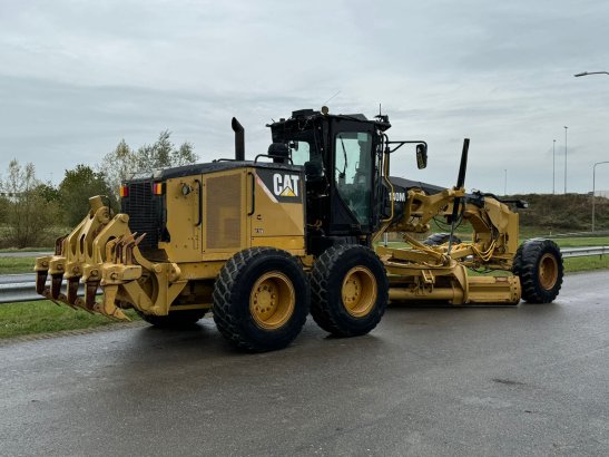 Caterpillar 140M 140M 2014 2 Motor graders image 35