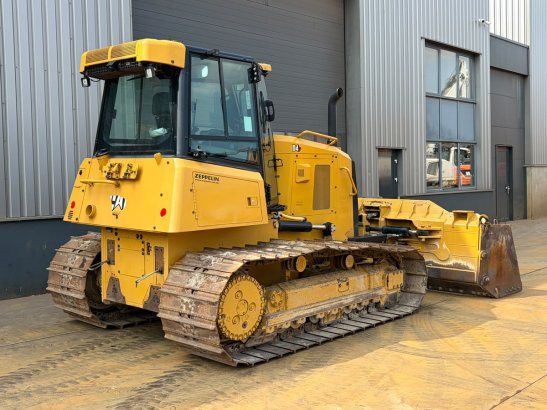 Caterpillar D4 LGP 15A (D6K / D6K2) D4 LGP 15A (D6K / D6K2) 2021 2 Dozers image 5