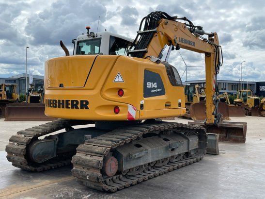 Liebherr R914 Compact Litronic R914 Compact Litronic 2017 2 Crawler Excavators image 20