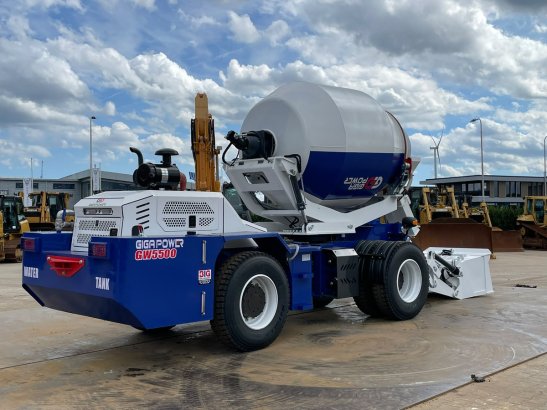 Giga power GW5500 Self Loading Concrete Mixer Giga power GW5500 Self Loading Concrete Mixer 2026 1 image 5