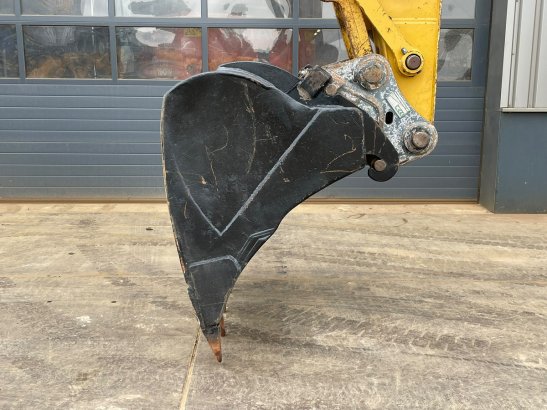 Caterpillar 320FL 320FL 2018 2 Crawler Excavators image 5