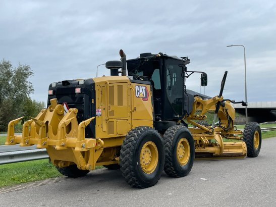 Caterpillar 140 15A 483 2020 2 Motor graders image 5