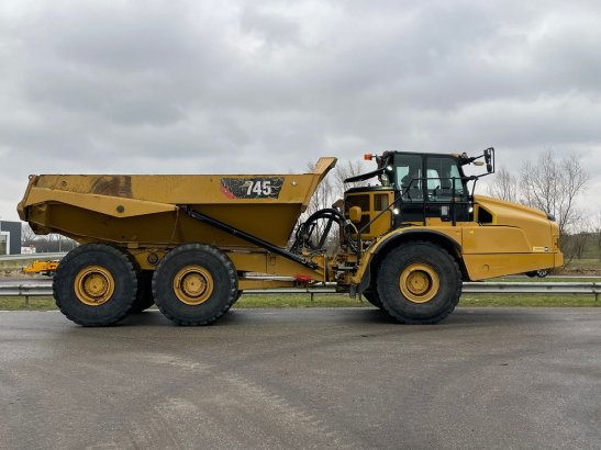 Caterpillar 745 04A 745 04A 2017 2 Articulated Dump Trucks image 6