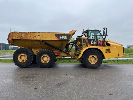 Caterpillar 740B 740B 2013 2 Articulated Dump Trucks image 21