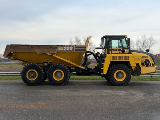 Komatsu HM300-3 HM300-3 2015 2 Articulated Dump Trucks image 19