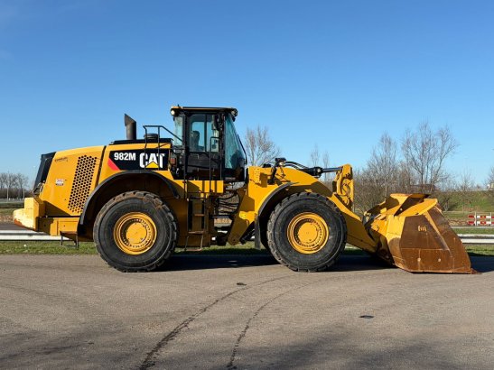 Caterpillar 982M 982M 2016 2 Wheel Loaders image 6
