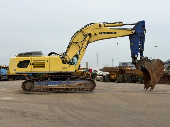 Liebherr R976 HDSL R976 HDSL 2014 2 Crawler Excavators image 6