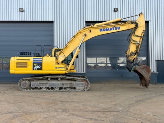 Komatsu PC360LC-10 PC360LC-10 2015 2 Crawler Excavators image 6