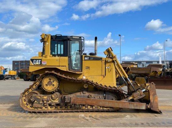 Caterpillar D6TLGP D6TLGP 2011 2 Dozers image 6