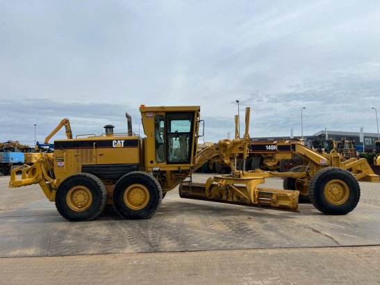 Caterpillar 140H 140H 2002 2 Motor graders image 6
