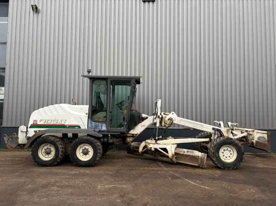 New Holland F106.6/A F106.6/A 2007 2 Motor graders image 111