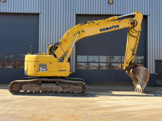 Komatsu PC228USLC-8 PC228USLC-8 2012 2 Crawler Excavators image 6
