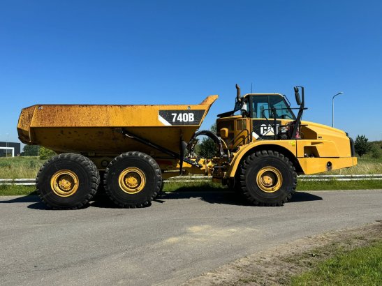 Caterpillar 740B 740B 2011 2 Articulated Dump Trucks image 6