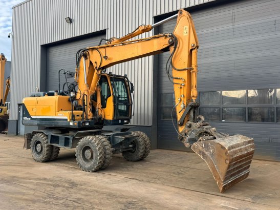 Hyundai Robex 180W-9A Robex 180W-9A 2015 2 Wheeled Excavators image 21