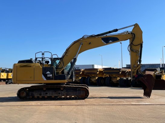 Caterpillar 329ELN 329ELN 2011 2 Crawler Excavators image 21