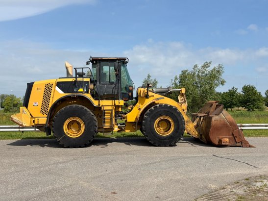 Caterpillar 972K 972K 2012 2 Wheel Loaders image 6