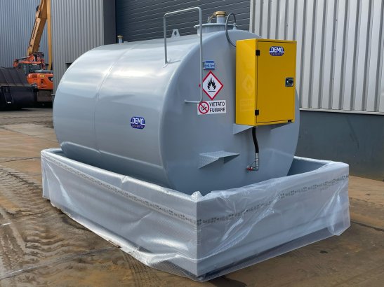 Emiliana Serbatoi TF9/50 9000Ltr fuel tank Emiliana Serbatoi TF9/50 9000Ltr fuel tank 2025 1 image 34
