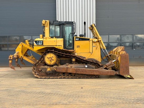 Caterpillar D6TXL D6TXL 2011 2 Dozers image 6