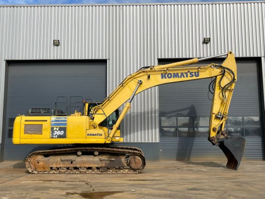 Komatsu PC360LC-10 PC360LC-10 2015 2 Crawler Excavators image 6