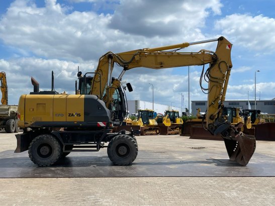 Hitachi ZX170W-5B ZX170W-5B 2016 2 Wheeled Excavators image 21