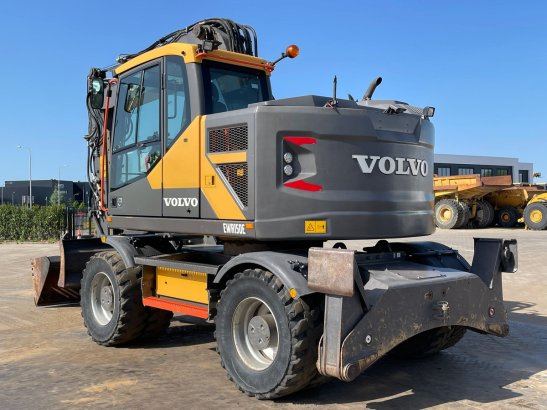 Volvo EWR150E EWR150E 2017 2 Wheeled Excavators image 34